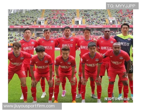 新赛季三外援齐聚基地ErikThomas加入合训提升球队实力